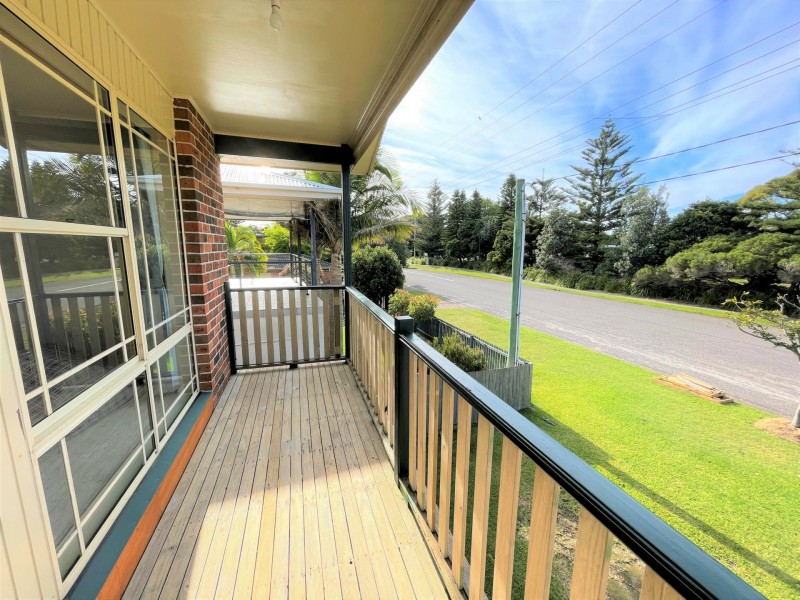 21 Victoria Street, Norah Head NSW 2263