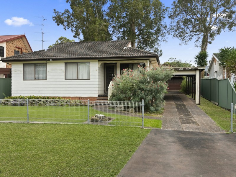 48 Sixth Avenue, Toukley NSW 2263