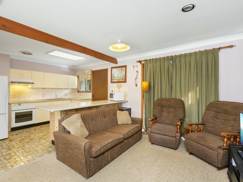 48 Sixth Avenue, Toukley NSW 2263