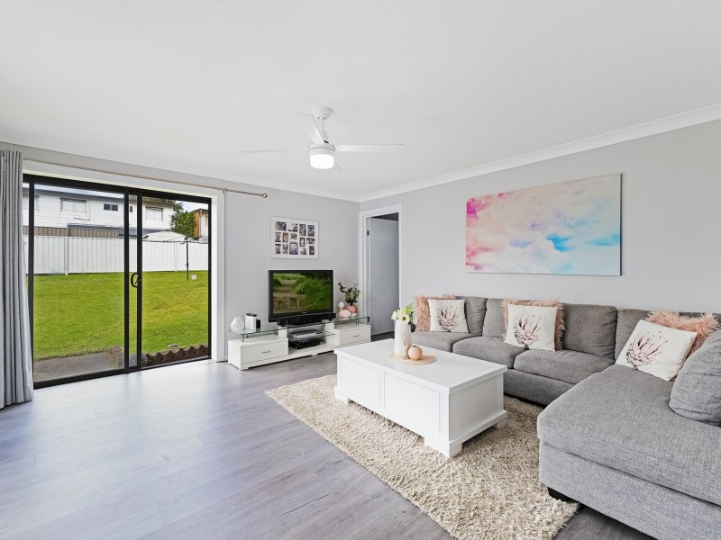 17 Phyllis Avenue, Kanwal NSW 2259