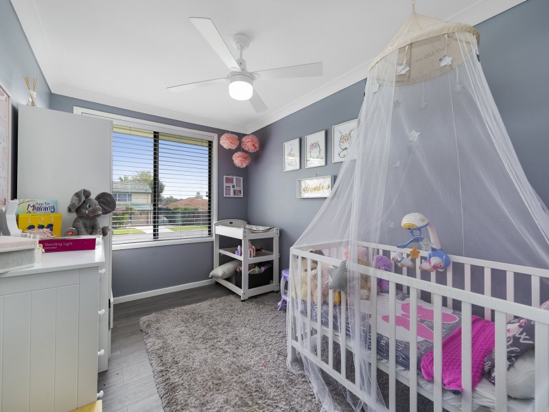 17 Phyllis Avenue, Kanwal NSW 2259