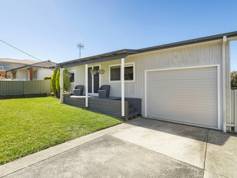 61 Georgina Avenue, Gorokan NSW 2263