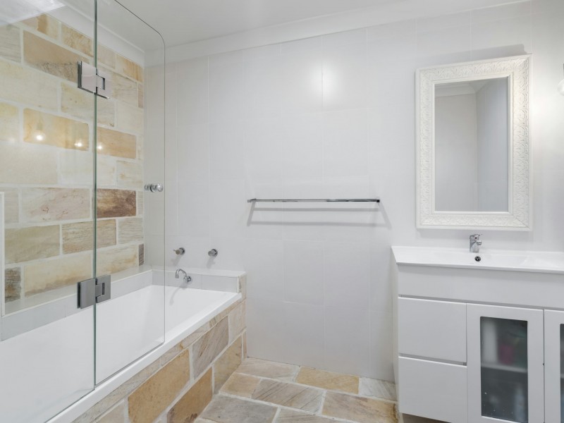 61 Georgina Avenue, Gorokan NSW 2263