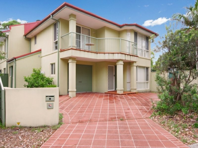 2/2 Jasmine Close, Canton Beach NSW 2263