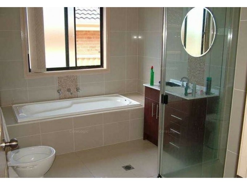 1/23 Wallum Crescent, Woongarrah NSW 2259