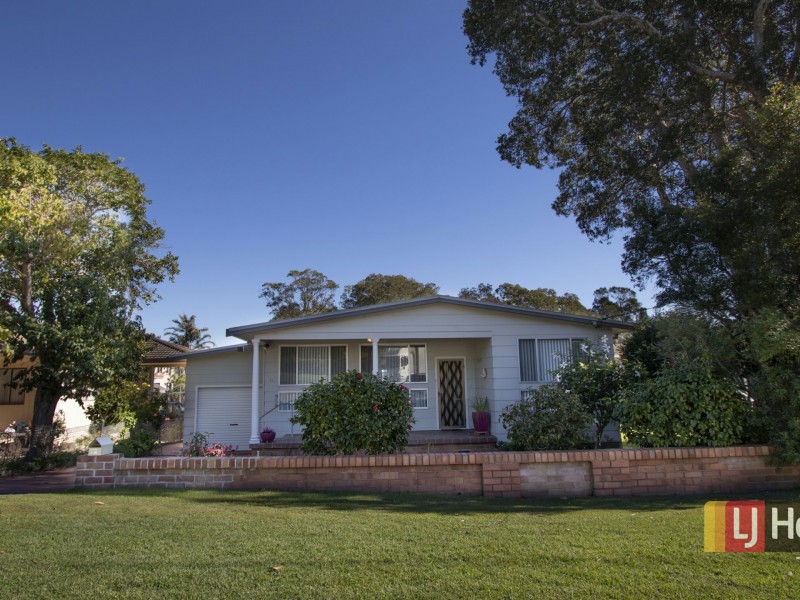 72 Leonard Avenue, Toukley NSW 2263