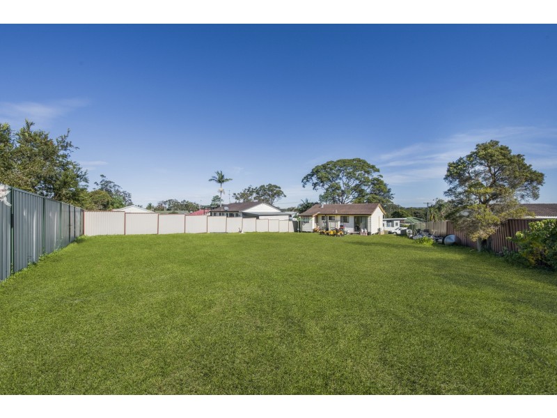 69 Kawana Avenue, Blue Haven NSW 2262