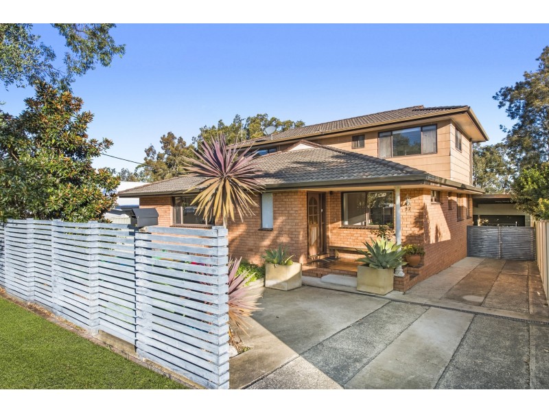 27 Sixth Avenue, Toukley NSW 2263