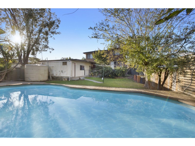 27 Sixth Avenue, Toukley NSW 2263