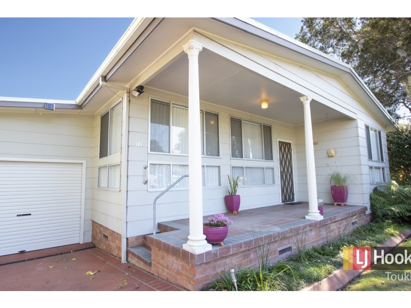 72 Leonard Avenue, Toukley NSW 2263