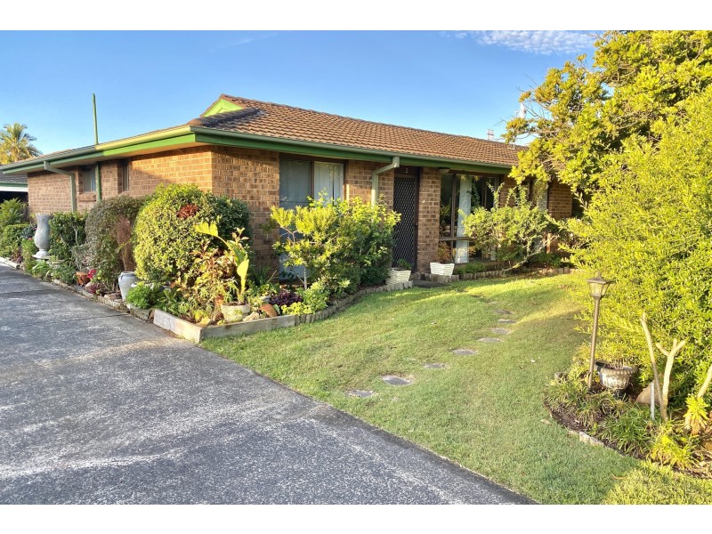 2/10 Moss Avenue, Toukley NSW 2263