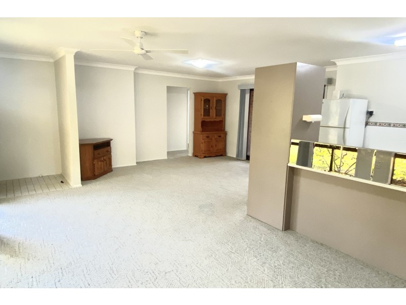 2/10 Moss Avenue, Toukley NSW 2263