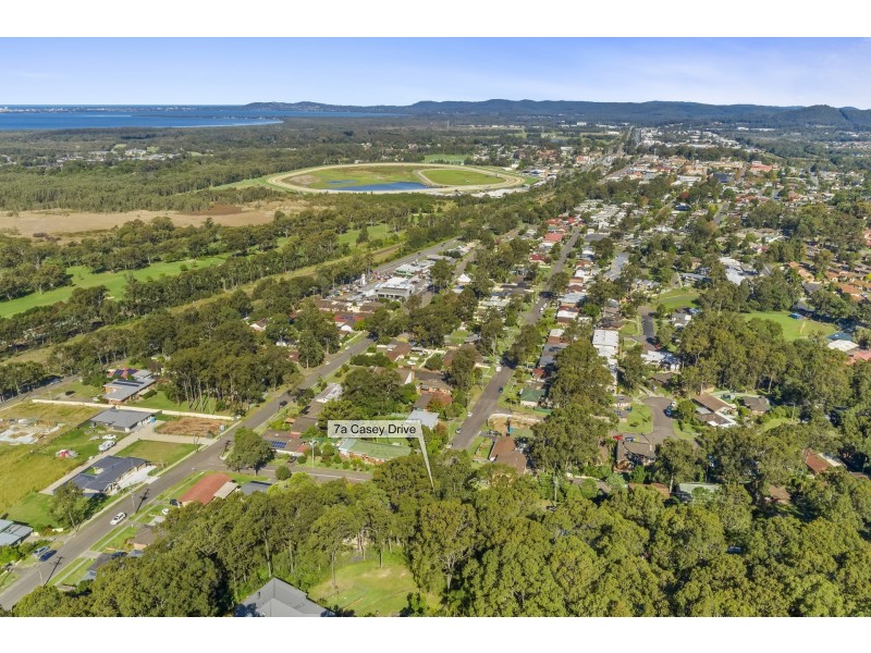 7a Casey Drive, Watanobbi NSW 2259