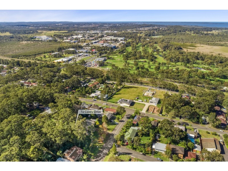 7a Casey Drive, Watanobbi NSW 2259