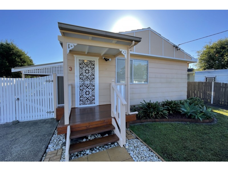 3 Kennedy Street, Gorokan NSW 2263