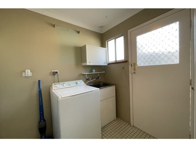 3 Kennedy Street, Gorokan NSW 2263