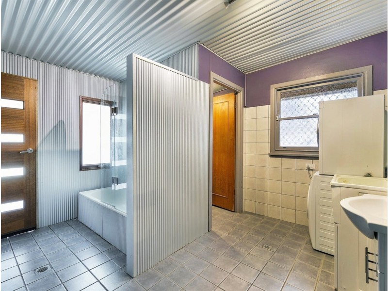 111 Evans Road, Noraville NSW 2263