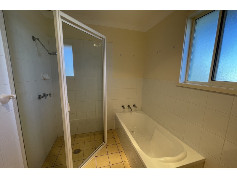 3/2 Jasmine Close, Canton Beach NSW 2263