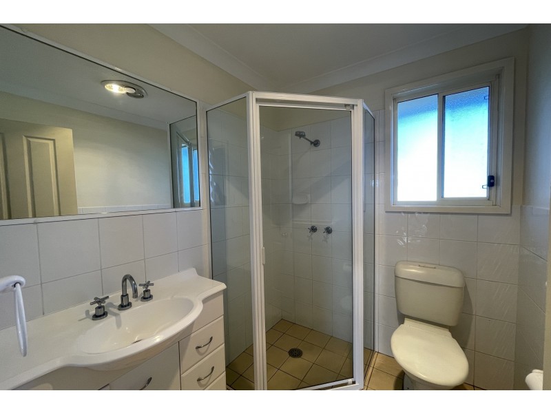 3/2 Jasmine Close, Canton Beach NSW 2263