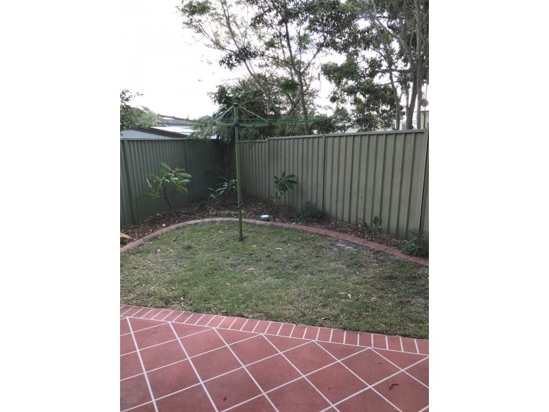 3/2 Jasmine Close, Canton Beach NSW 2263