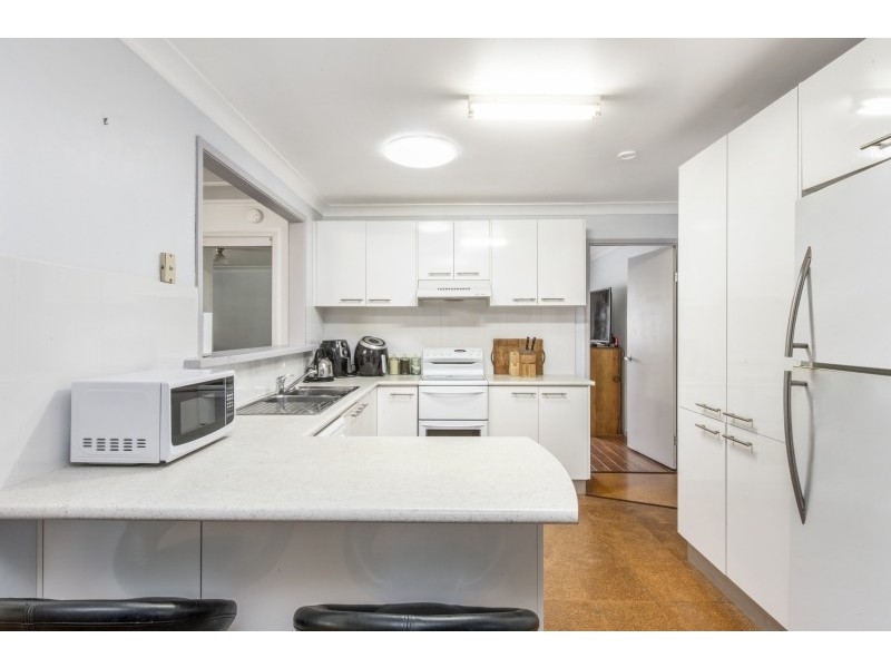 49 Delia Avenue, Budgewoi NSW 2262