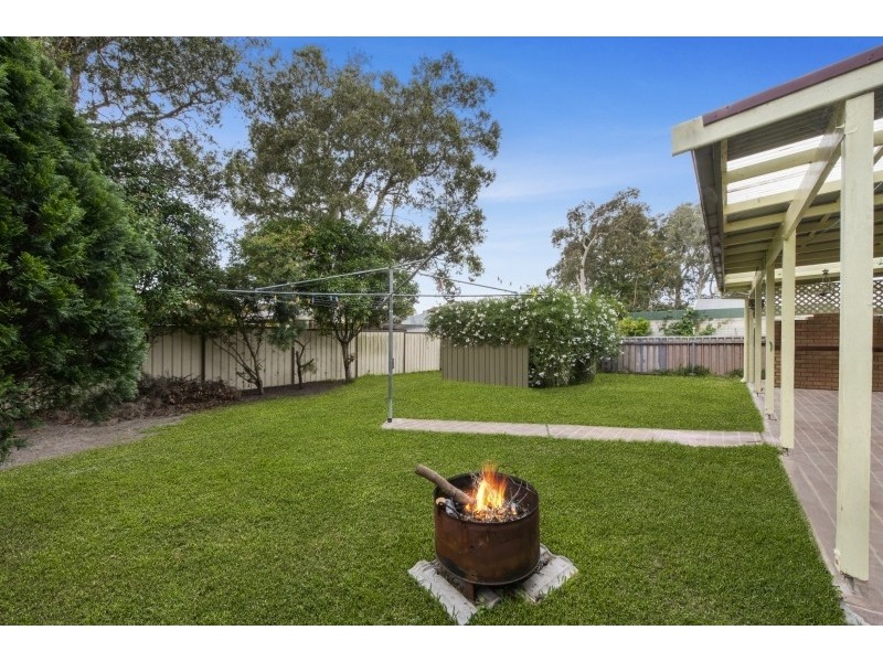 49 Delia Avenue, Budgewoi NSW 2262