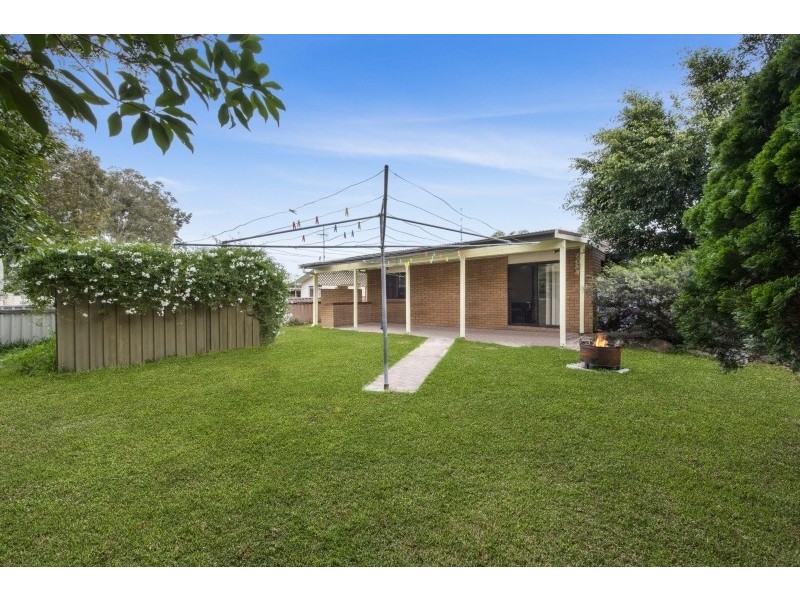 49 Delia Avenue, Budgewoi NSW 2262