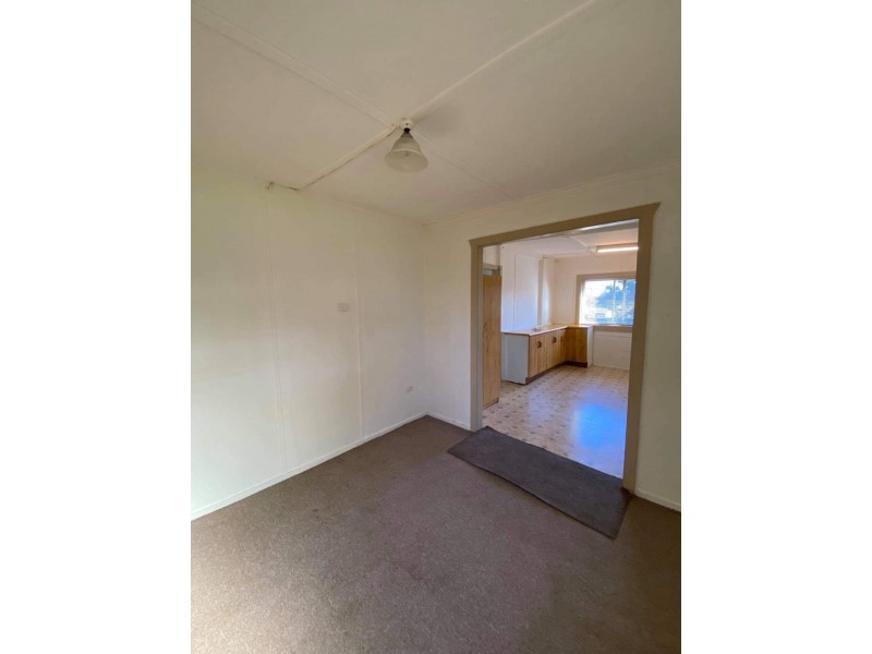111 Buff Point Avenue, Buff Point NSW 2262