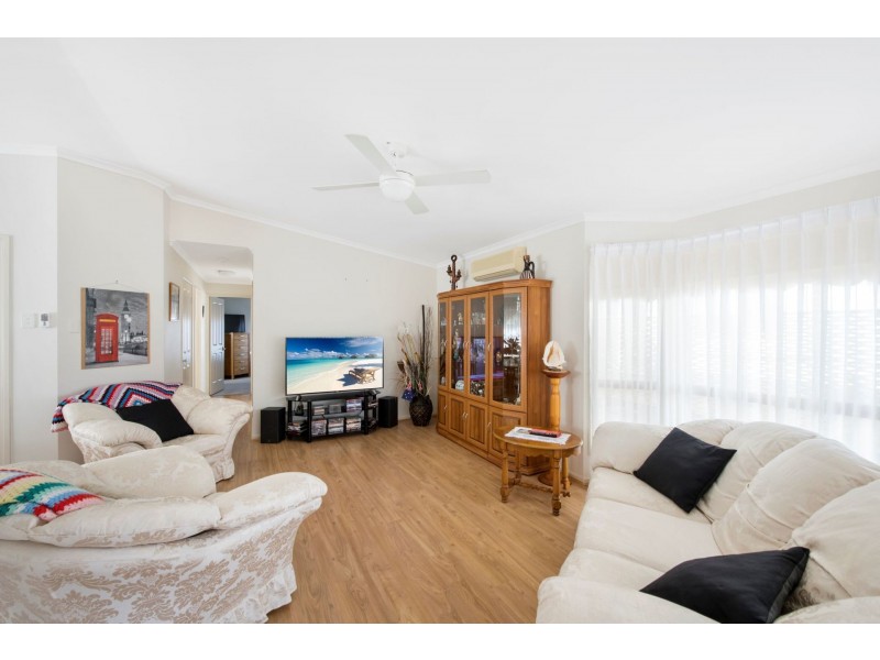 23/2 Mulloway Road, Chain Valley Bay NSW 2259
