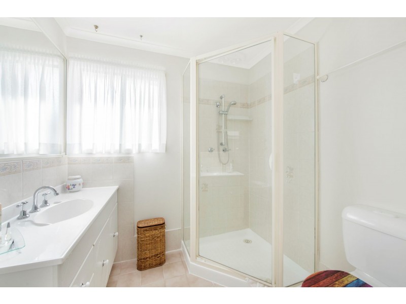 23/2 Mulloway Road, Chain Valley Bay NSW 2259