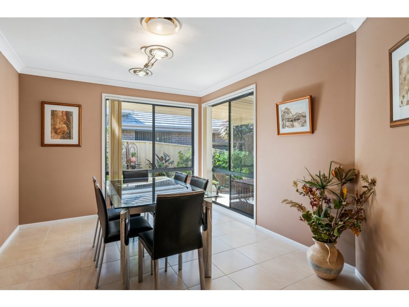 5 Woodcutters Road, Woongarrah NSW 2259