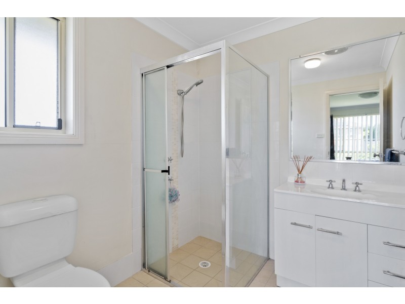 29 Wallum Crescent, Woongarrah NSW 2259