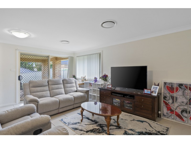 29 Wallum Crescent, Woongarrah NSW 2259