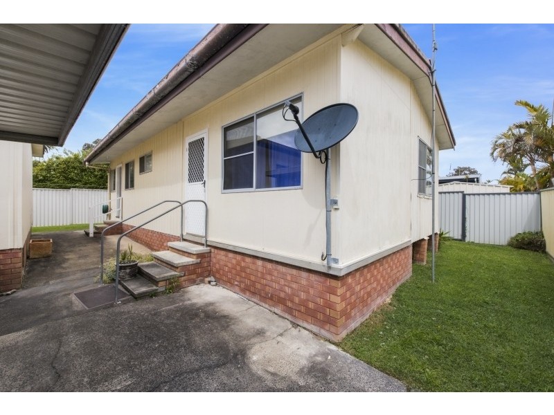 5 Third Avenue, Toukley NSW 2263