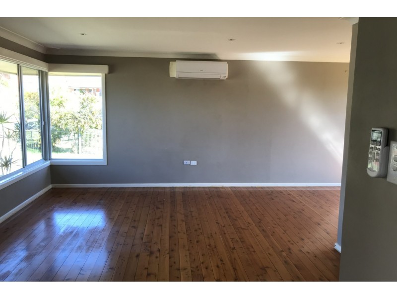 7 James Road, Toukley NSW 2263