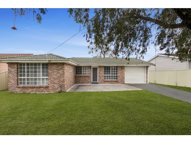 53 Pinehurst Way, Blue Haven NSW 2262