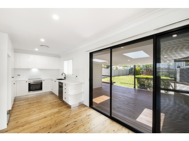 9 Danbury Avenue, Gorokan NSW 2263