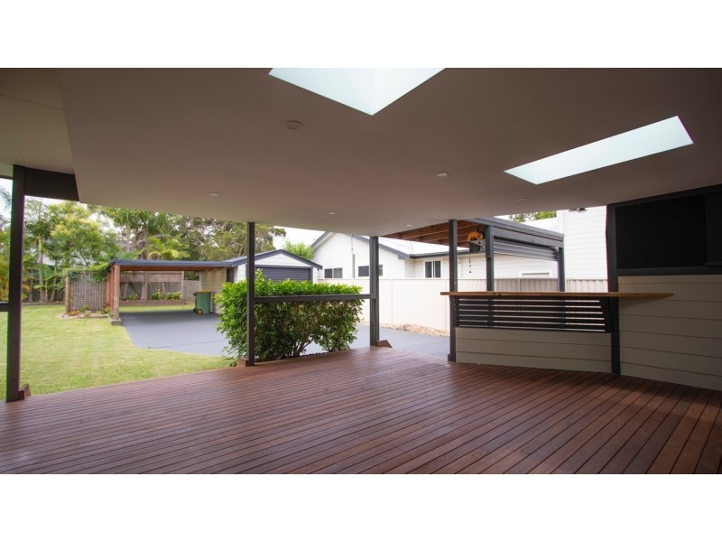 9 Danbury Avenue, Gorokan NSW 2263