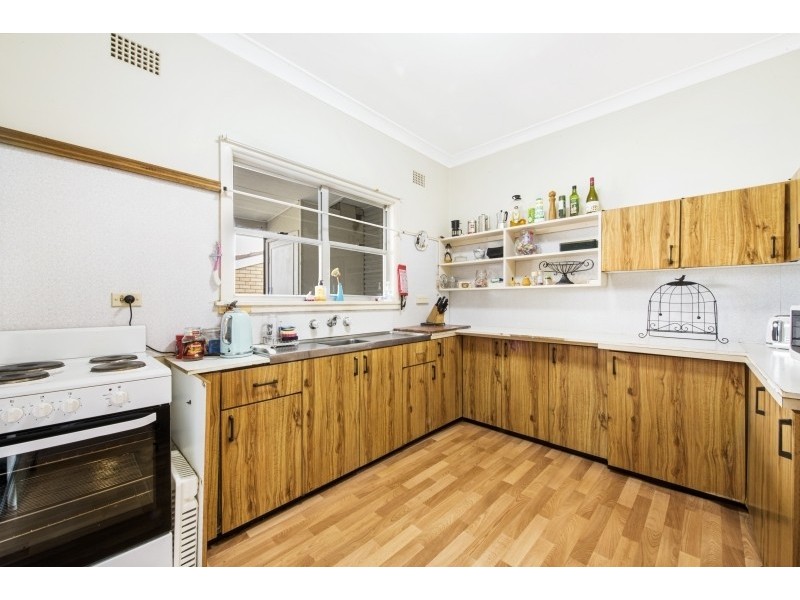 17 Crown Street, Toukley NSW 2263