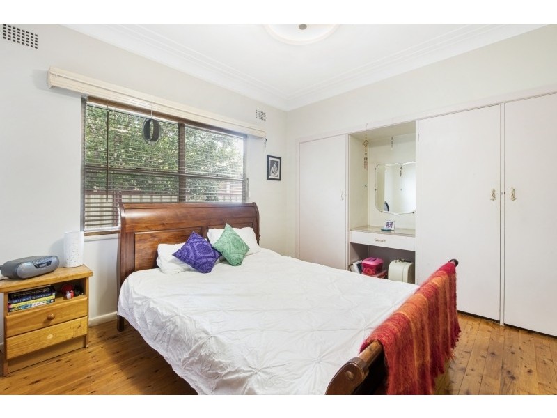 17 Crown Street, Toukley NSW 2263