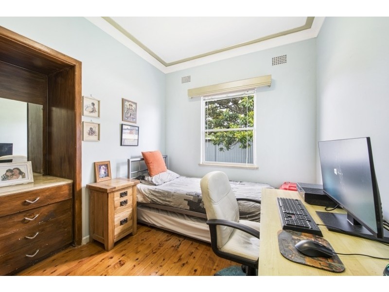 17 Crown Street, Toukley NSW 2263