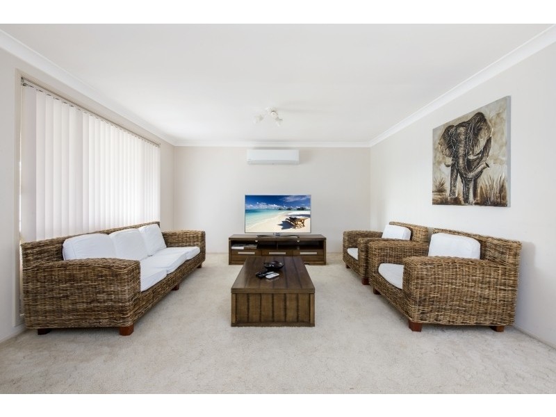 48 Skyhawk Avenue, Hamlyn Terrace NSW 2259