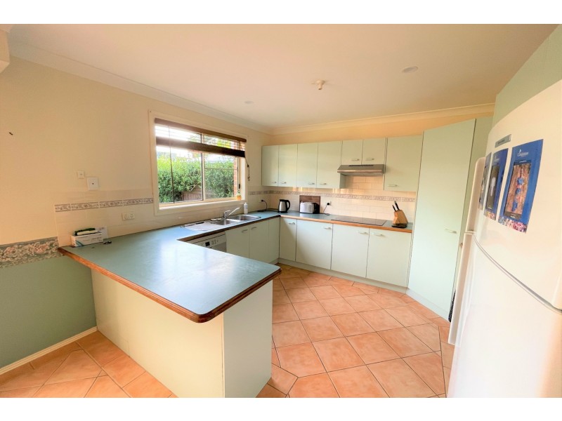 21 Victoria Street, Norah Head NSW 2263