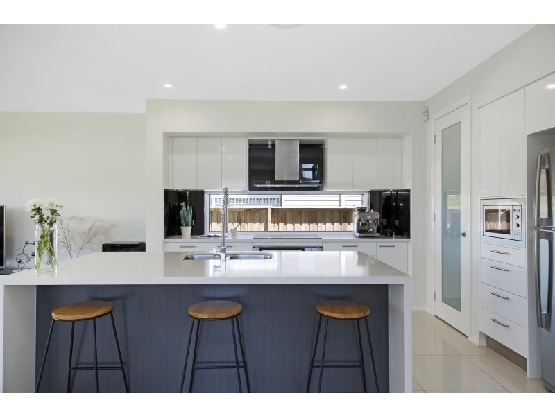 5 Rockpool Road, Catherine Hill Bay NSW 2281