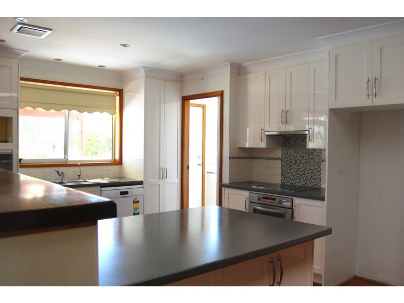 5 Ocean View Road, Gorokan NSW 2263