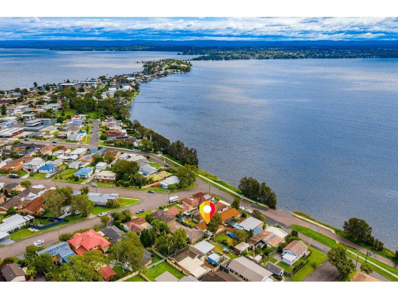 2/33 Peel Street, Toukley NSW 2263