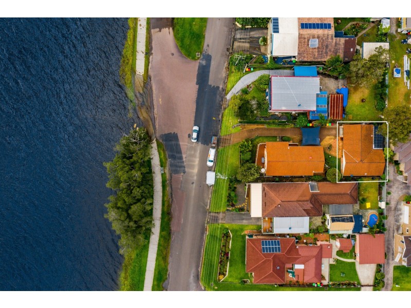 2/33 Peel Street, Toukley NSW 2263