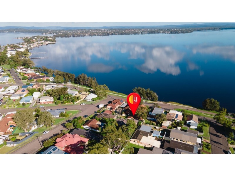 2/33 Peel Street, Toukley NSW 2263
