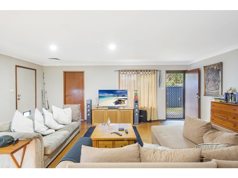 32 Evans Road, Canton Beach NSW 2263