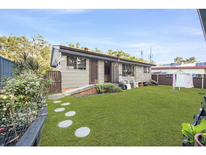 32 Evans Road, Canton Beach NSW 2263